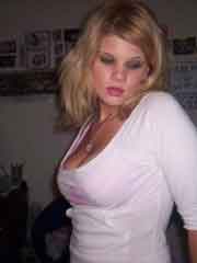 rich woman looking for men in Holly Ridge, Mississippi